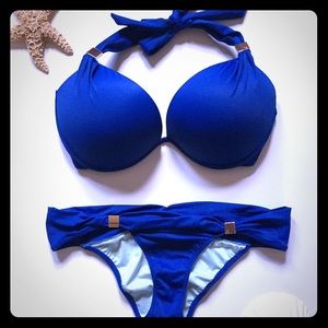 VS Glacier Blue Z98 Hottie Bikini 32DD/XS